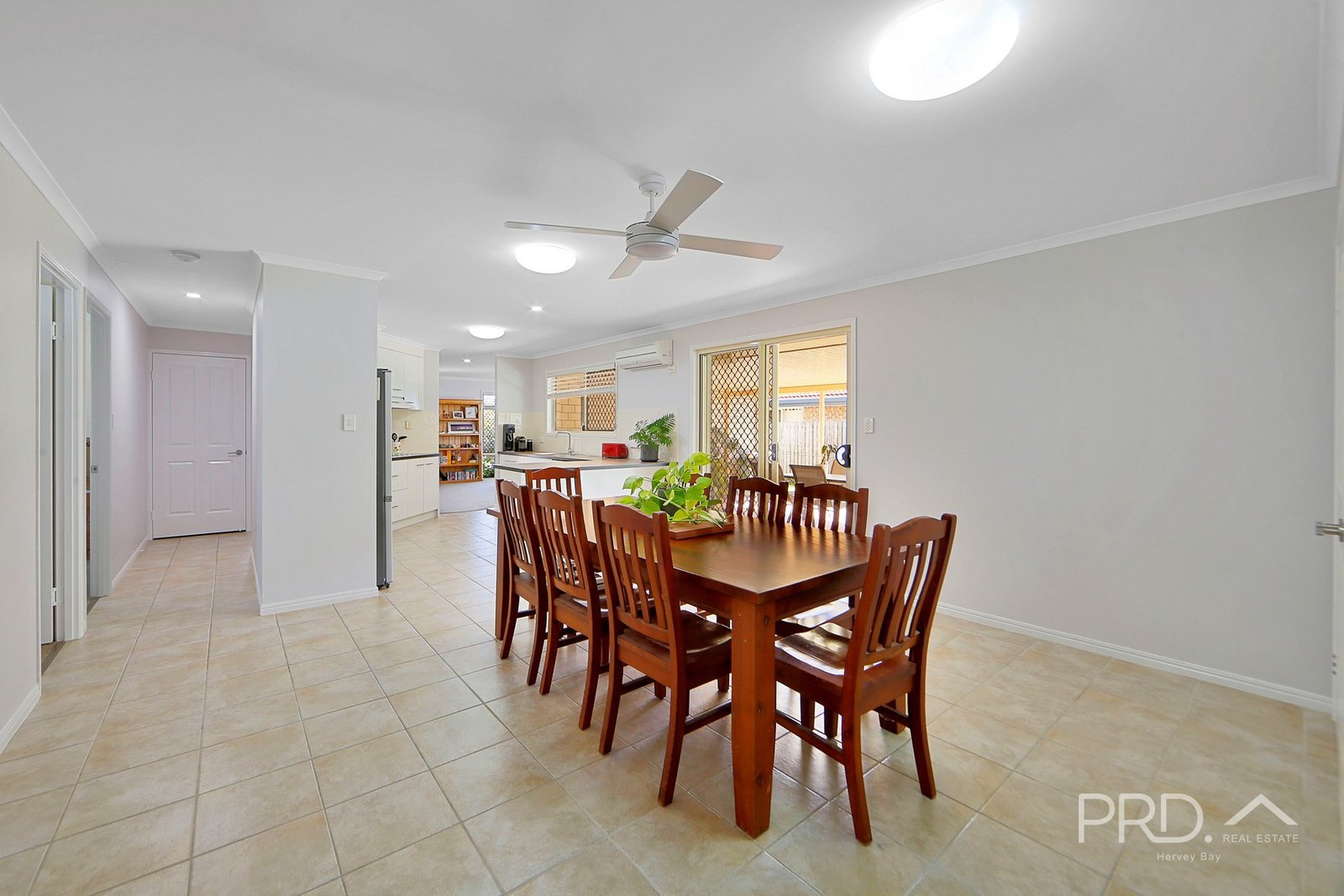 33 Cromdale Circuit KAWUNGAN 8