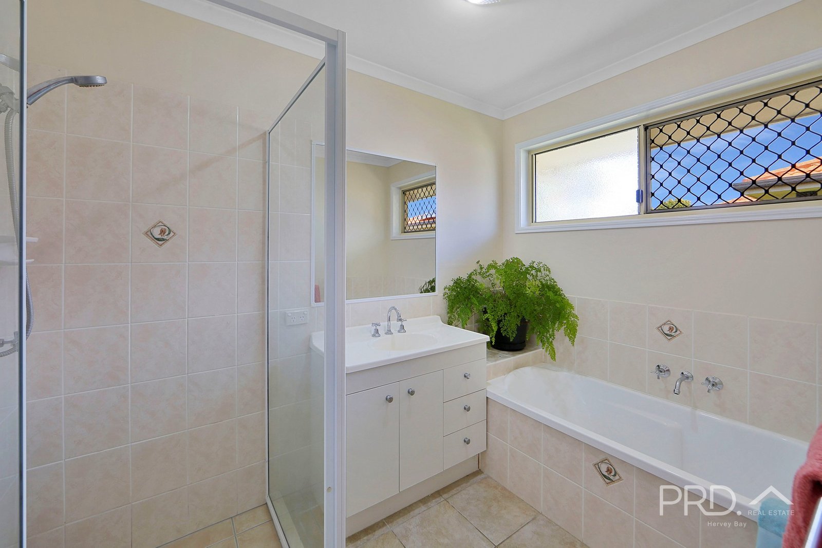 33 Cromdale Circuit KAWUNGAN 24