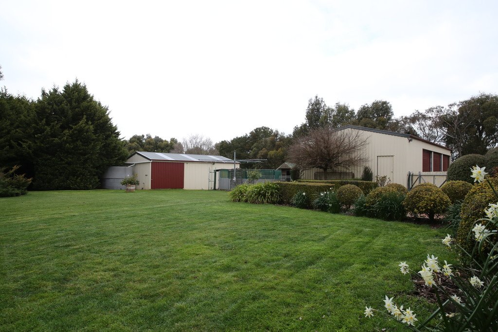 33 Crook Court BALLAN 7