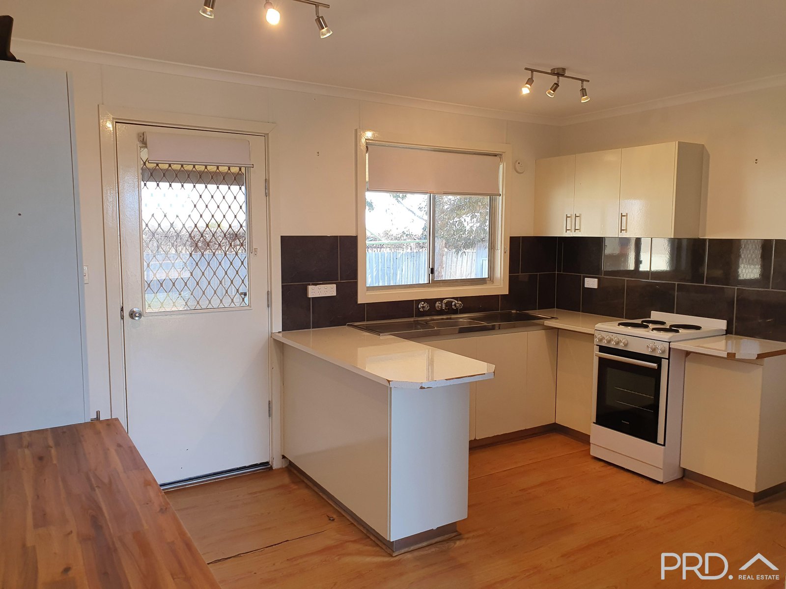 33 Cudgee Road COOMEALLA 7