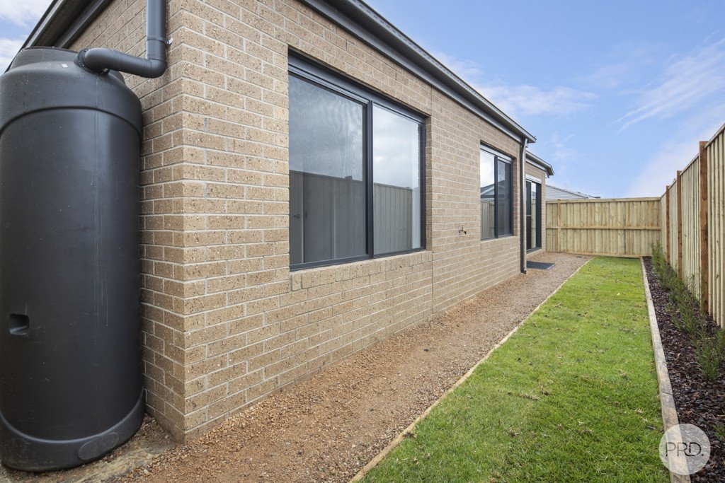 33 Cumberland Boulevard WINTER VALLEY 15