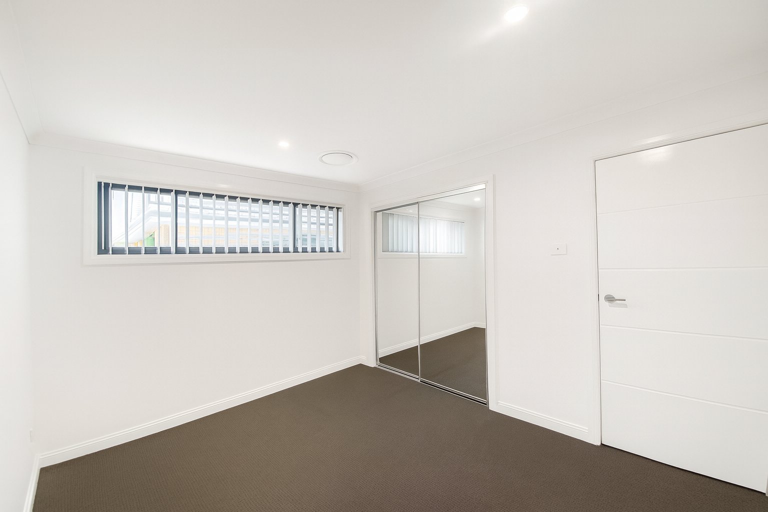 33 Dagostino Street AUSTRAL 9