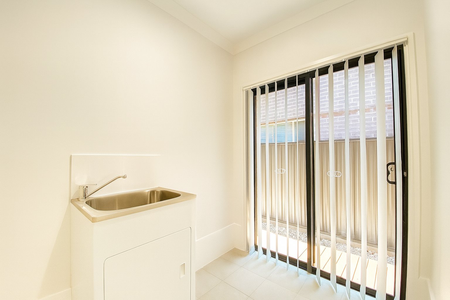 33 Dagostino Street AUSTRAL 14