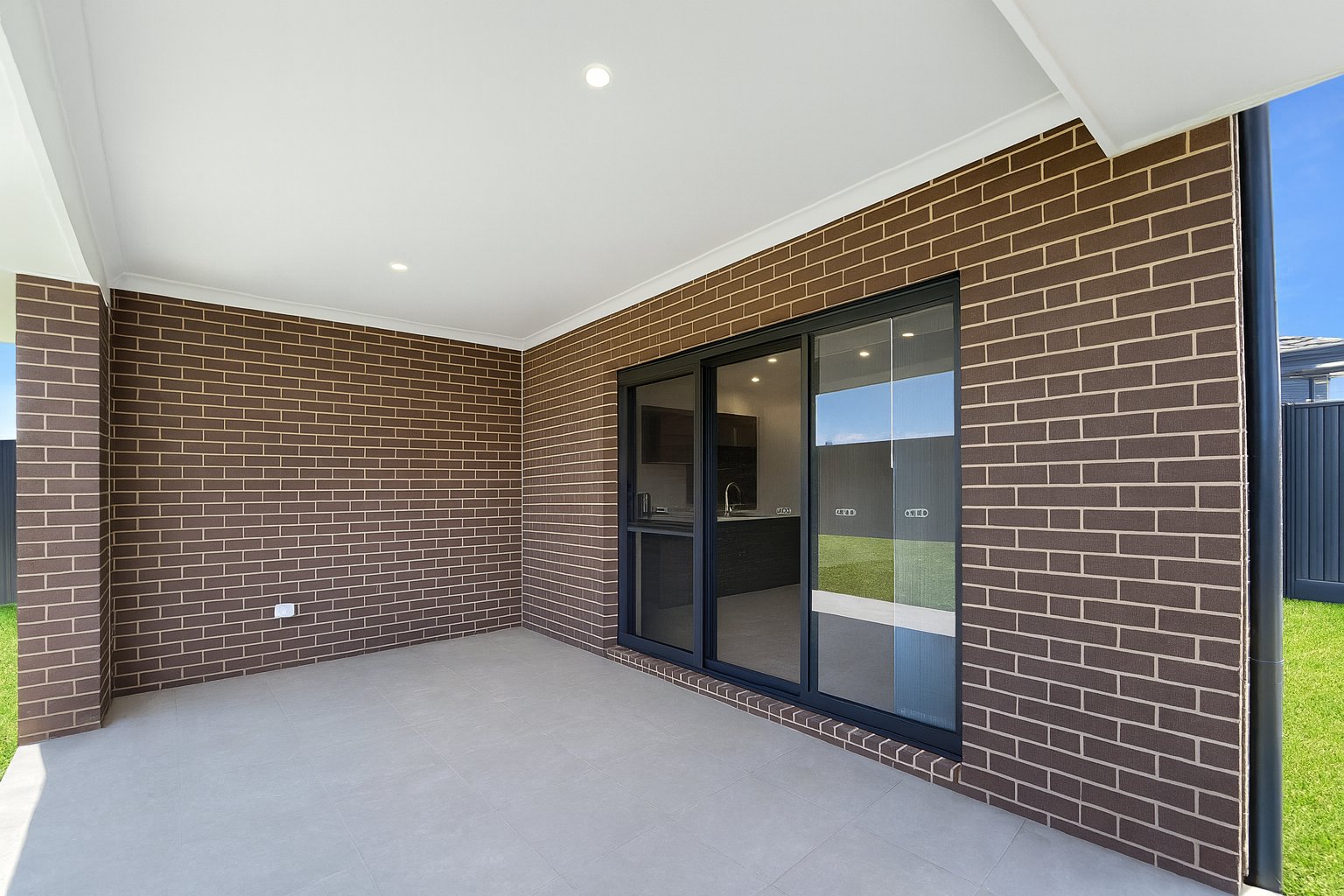 33 Dagostino Street AUSTRAL 18