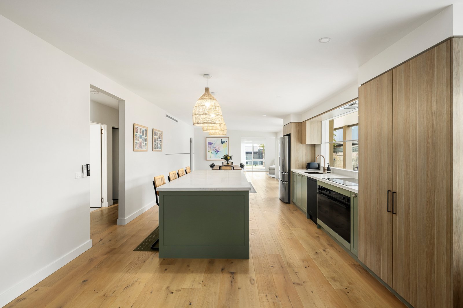 33 Darcy Street, Mornington, 3931