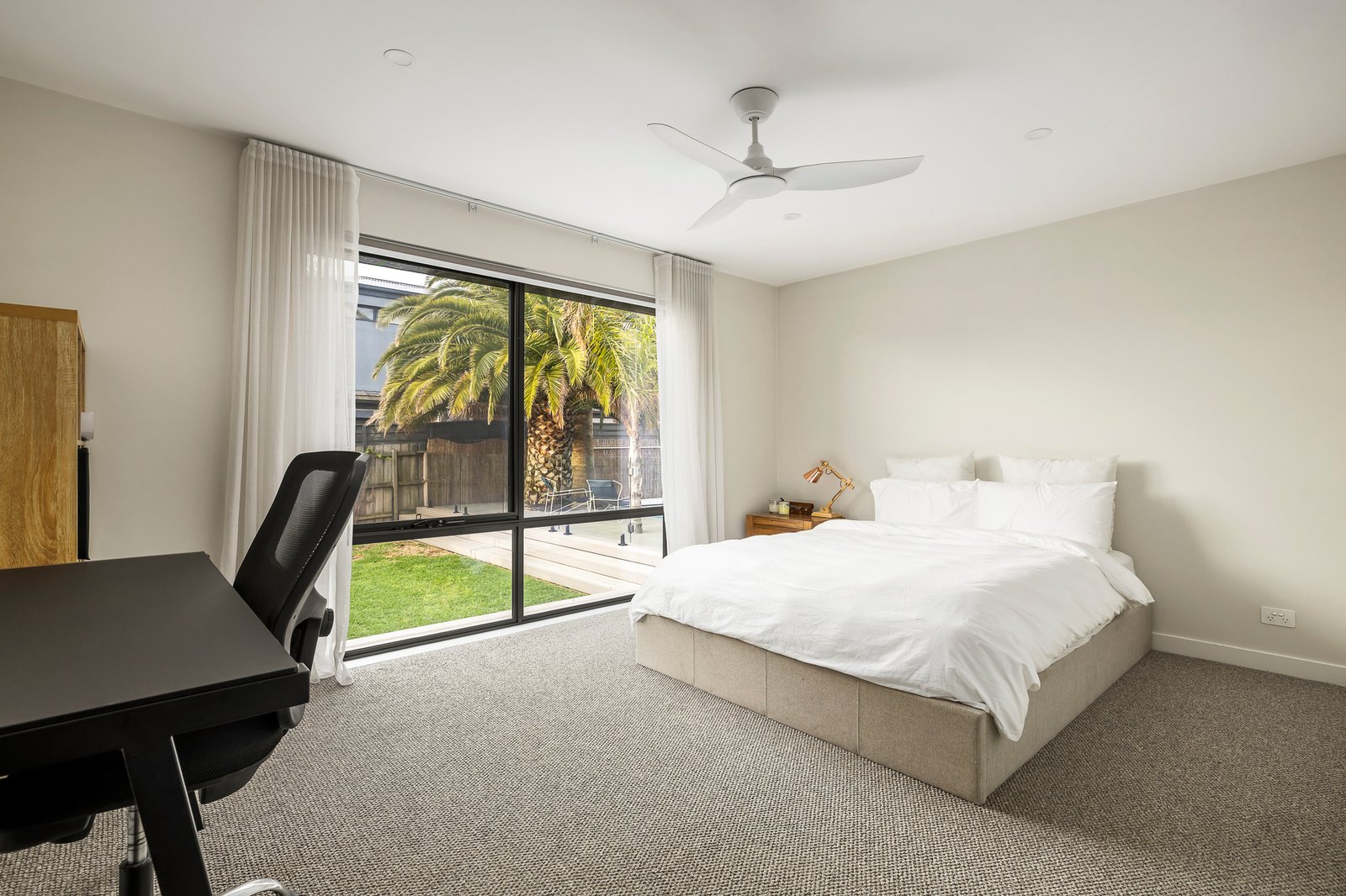 33 Darcy Street, Mornington, 3931