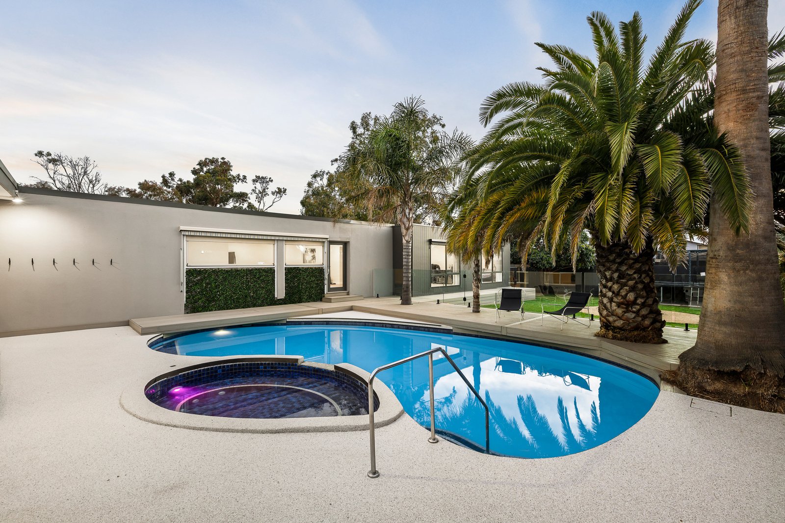 33 Darcy Street, Mornington, 3931