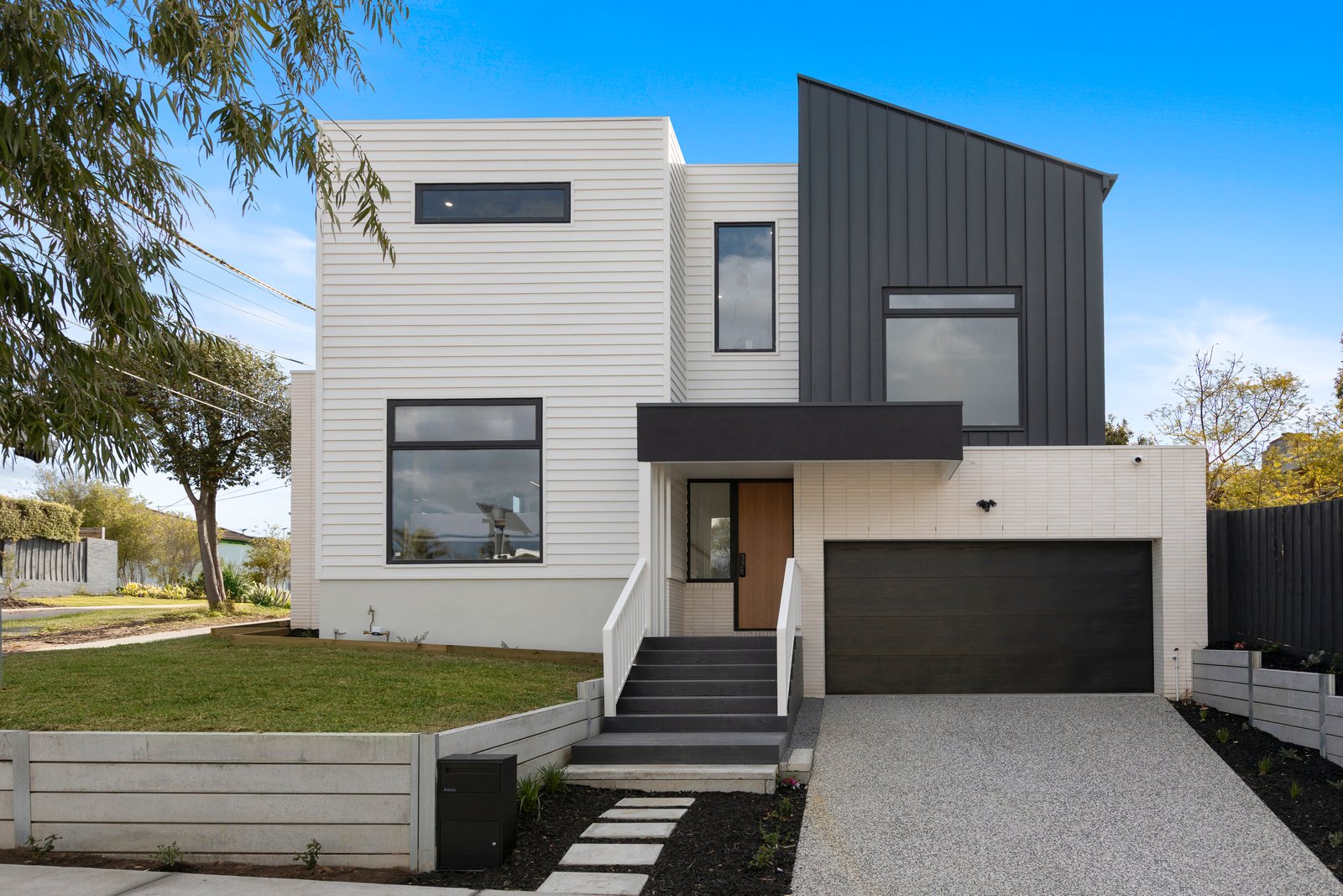 Gallery: 33 Davey Street