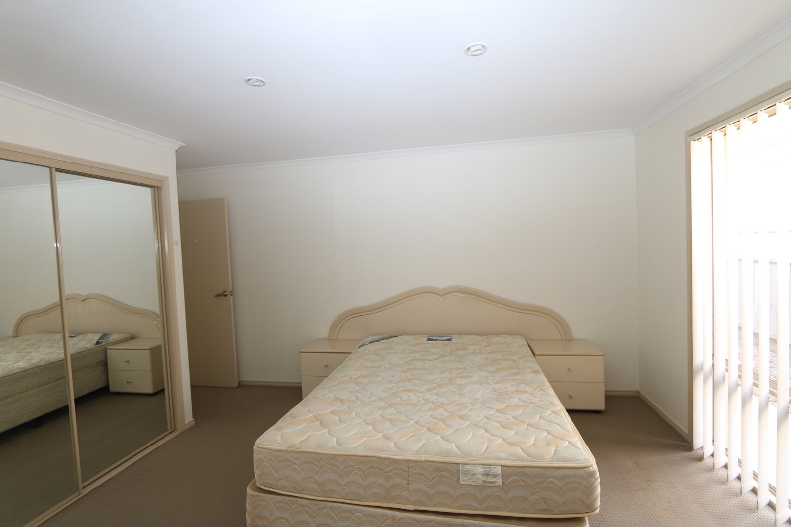 33 Dellwood Circuit MOLENDINAR 10