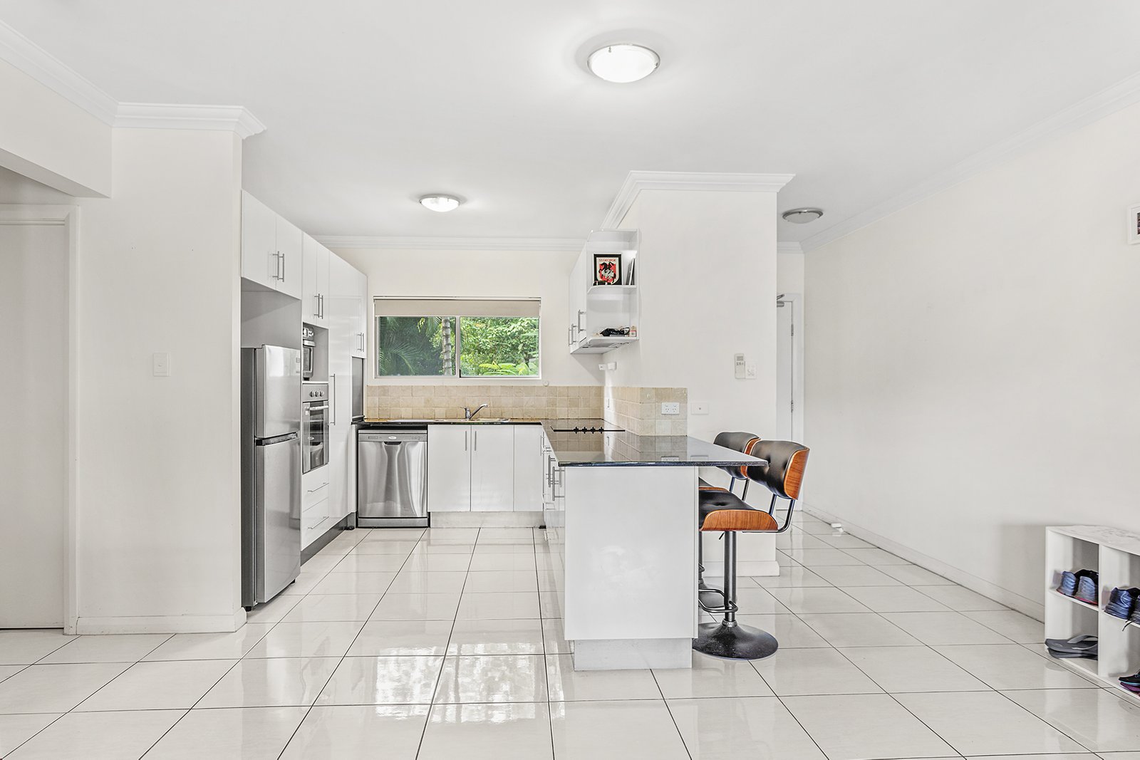 3/3 Deloraine Close CANNONVALE 8