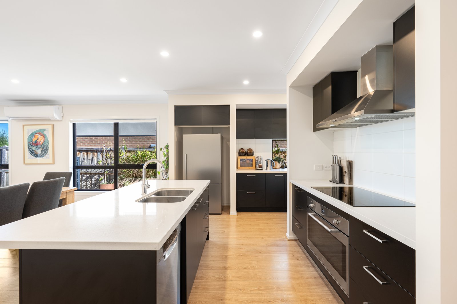 Gallery: 33 Drewan Drive
