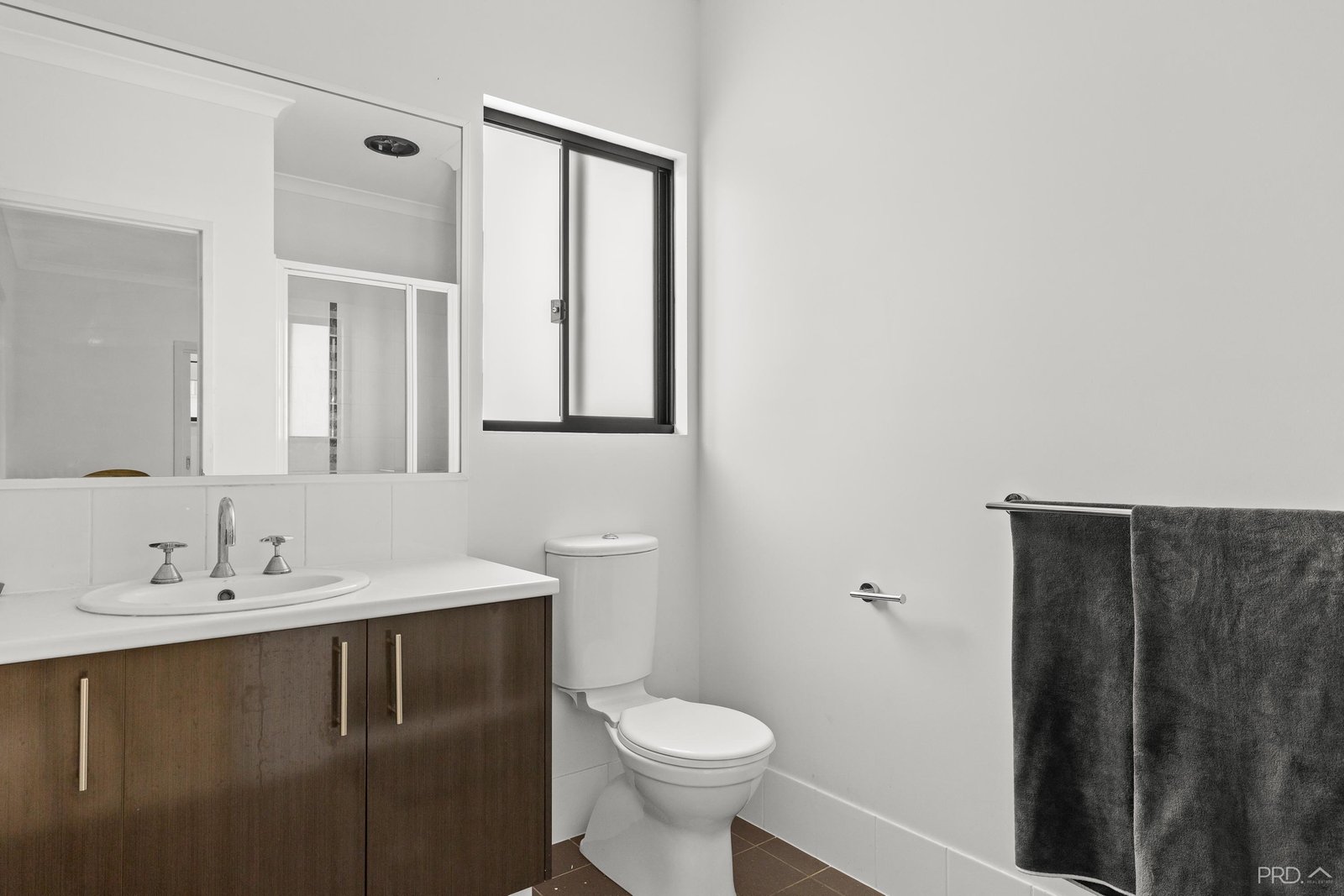 33 Dunnart Crescent DJUGUN 6