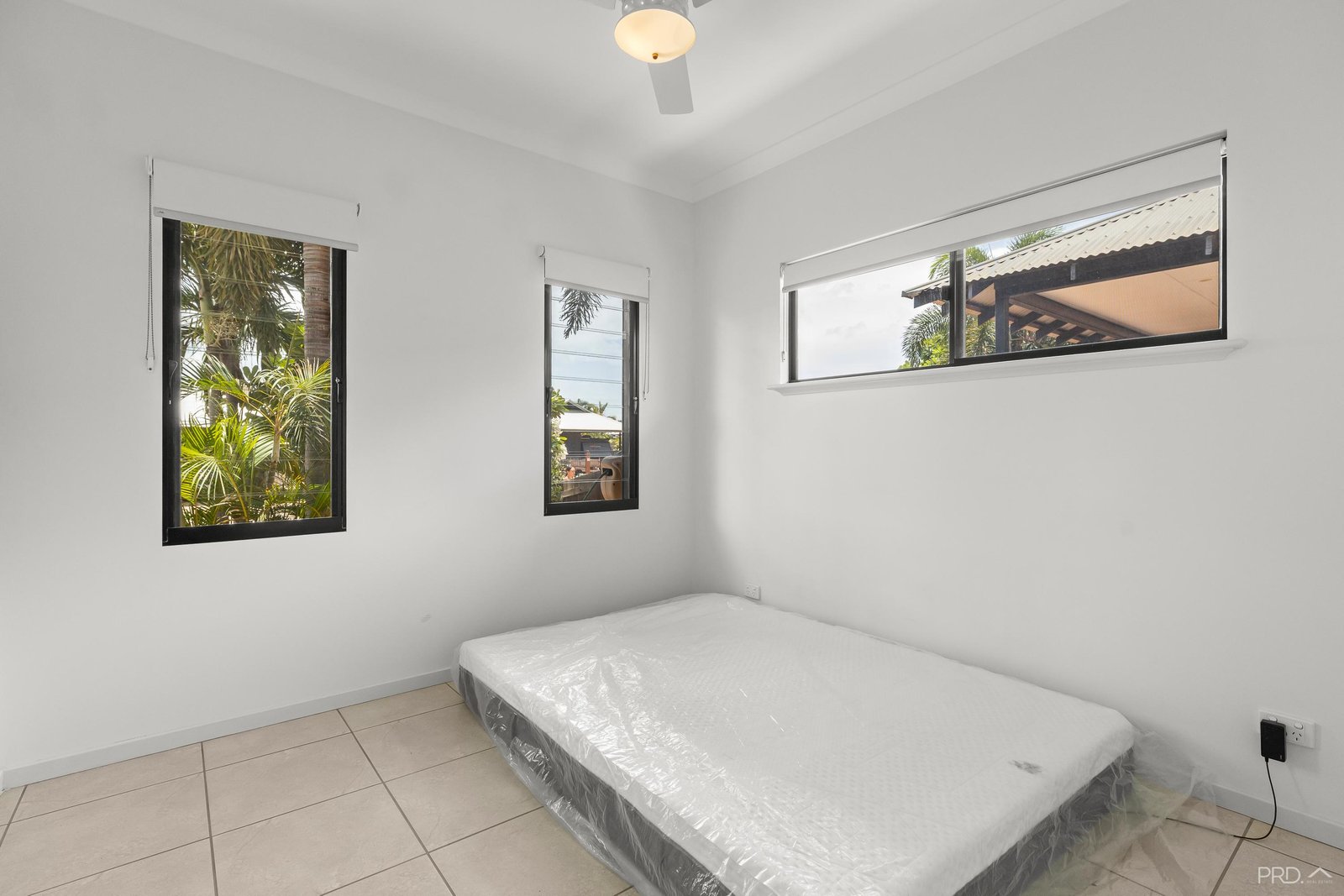 33 Dunnart Crescent DJUGUN 11