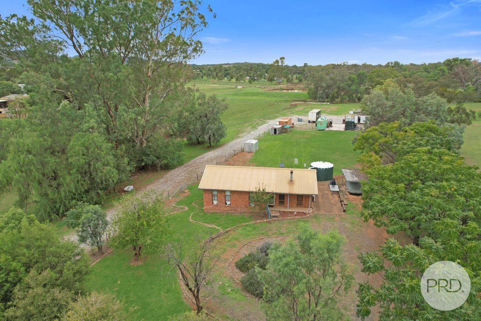33 Dunoon Road TAMWORTH 5