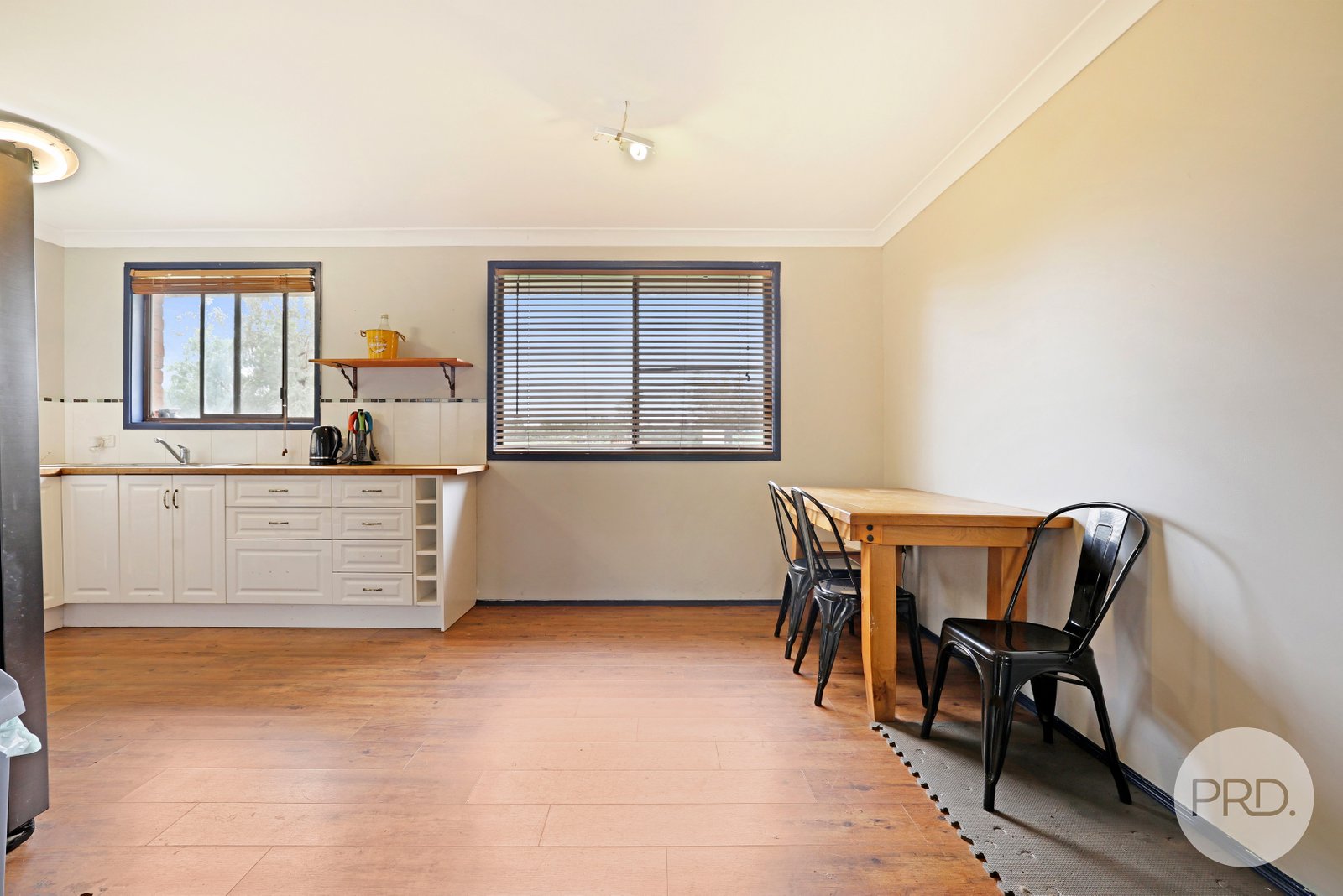 33 Dunoon Road TAMWORTH 16