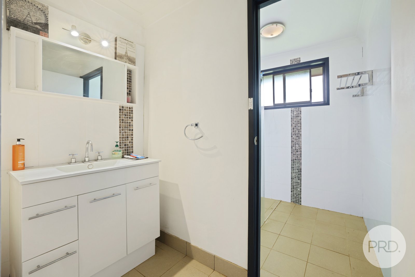 33 Dunoon Road TAMWORTH 20