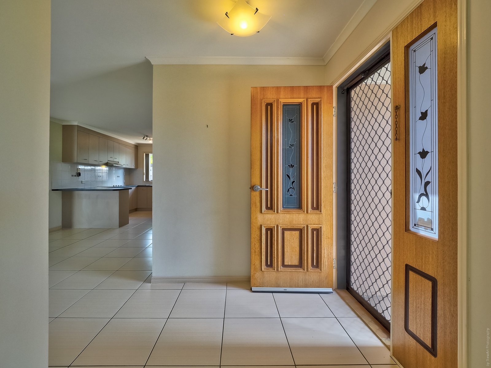 33 Earl St Vincent Circuit ELI WATERS 13