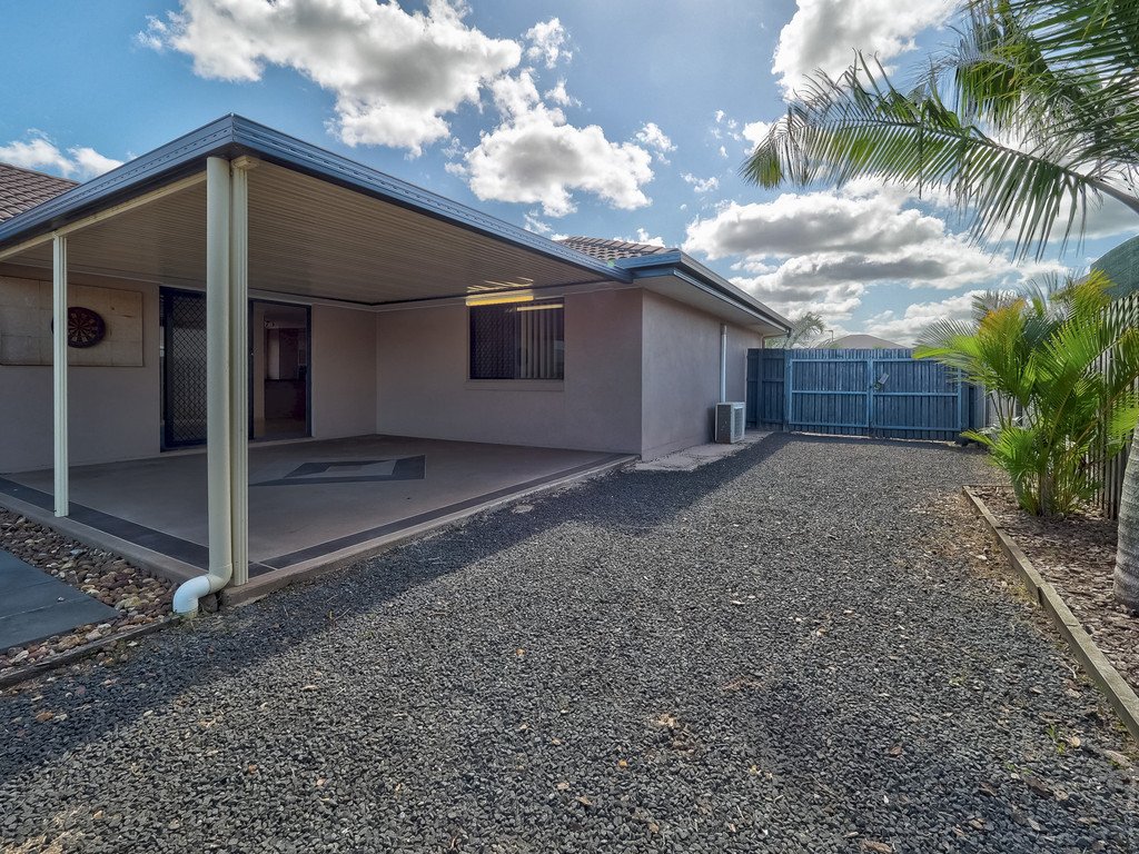 33 Earl St Vincent Circuit ELI WATERS 25