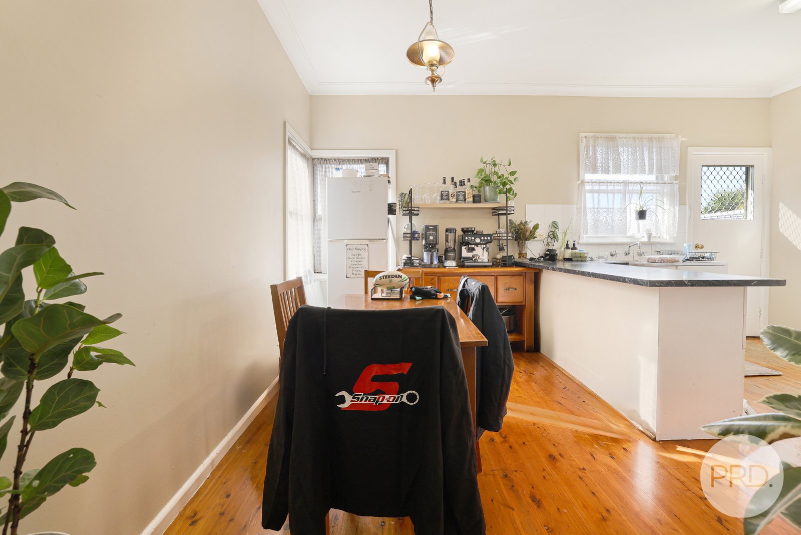 33 Edinburgh Street TAMWORTH 7