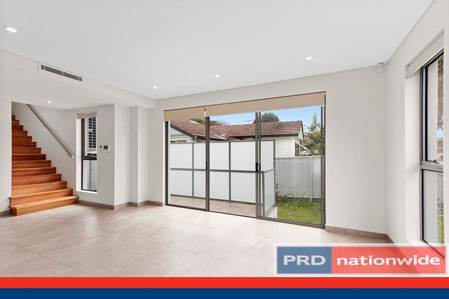 33 Eldon Street RIVERWOOD 2