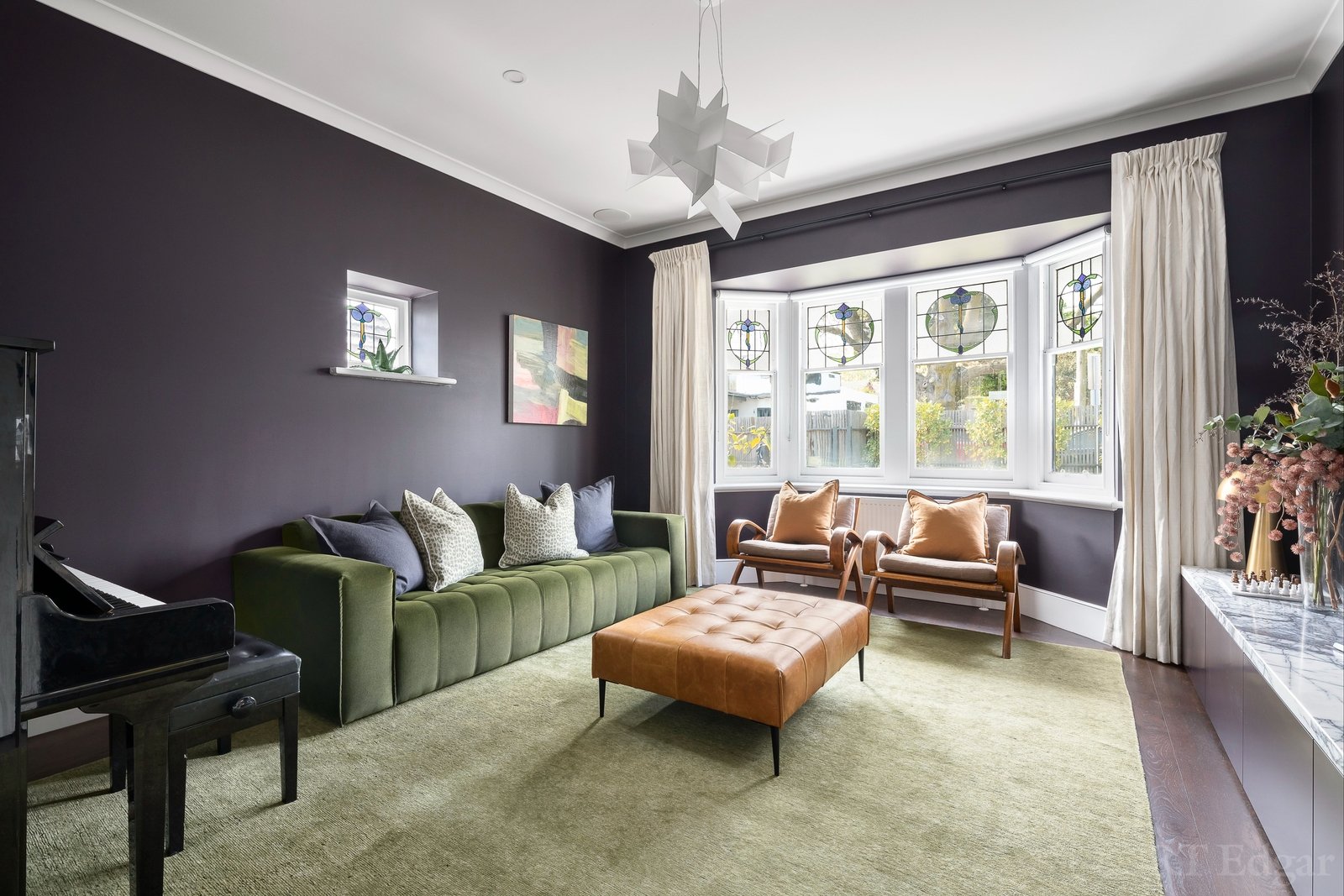 Real Estate and Property in 33 Ellis Road, Glen Iris, VIC