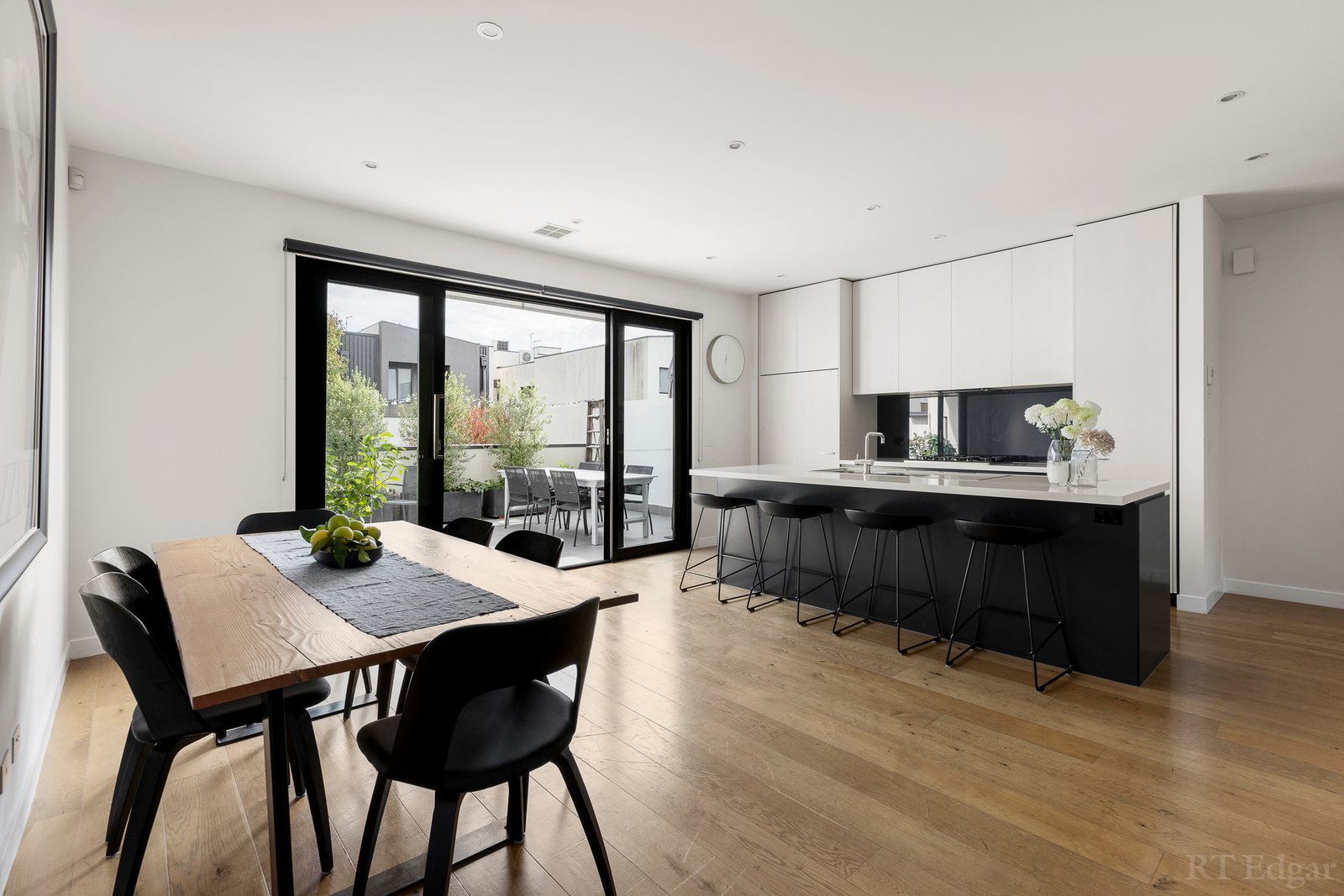 Real Estate and Property in 33 Ellsworth Crescent, Camberwell, VIC