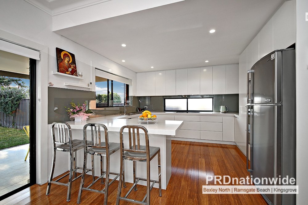 33 Elouera Street North BEVERLY HILLS 3