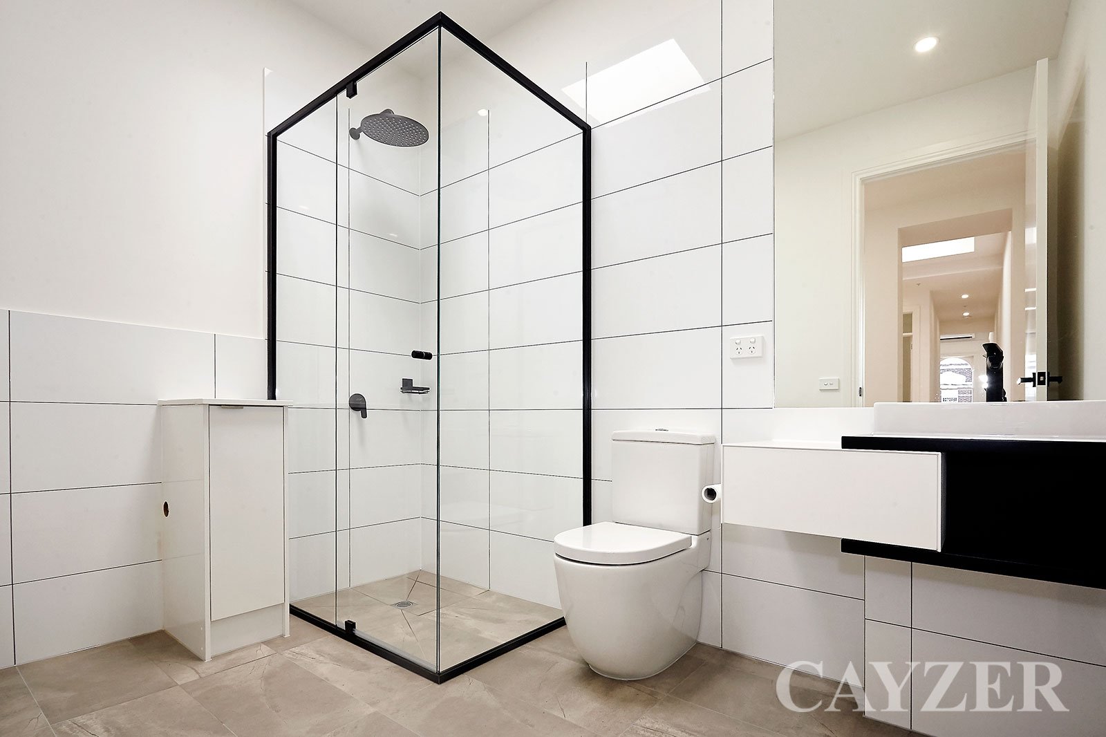 Gallery: 33 Emerald Hill Place