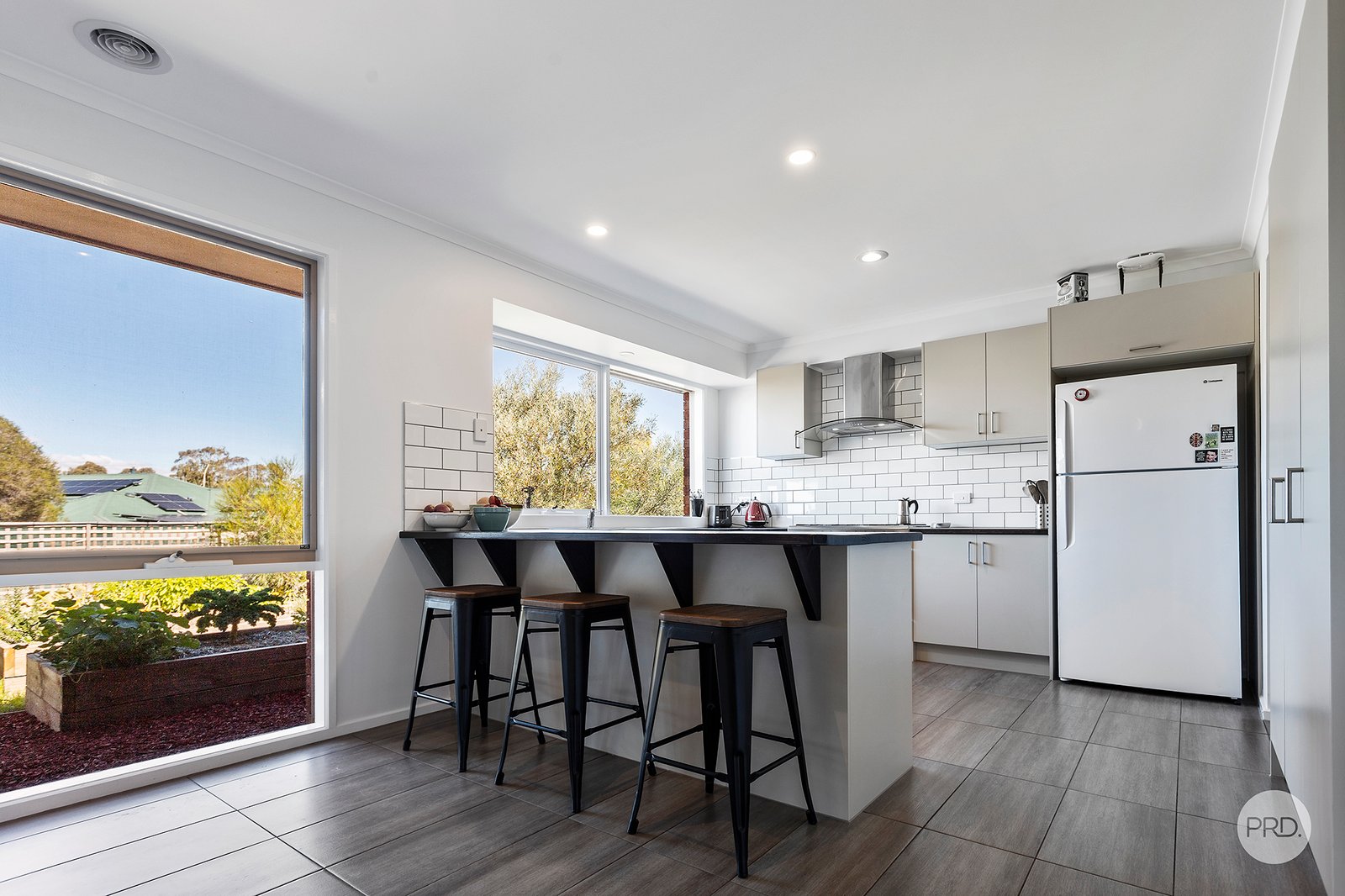 33 Emmaline Drive MAIDEN GULLY 6