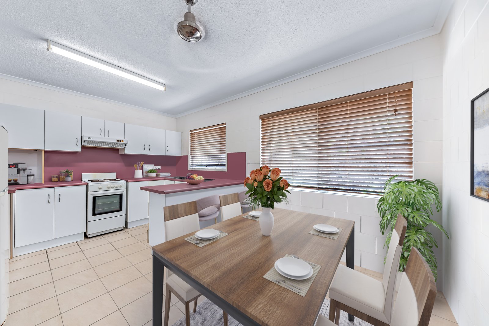 3/3 Eshelby Drive CANNONVALE 2