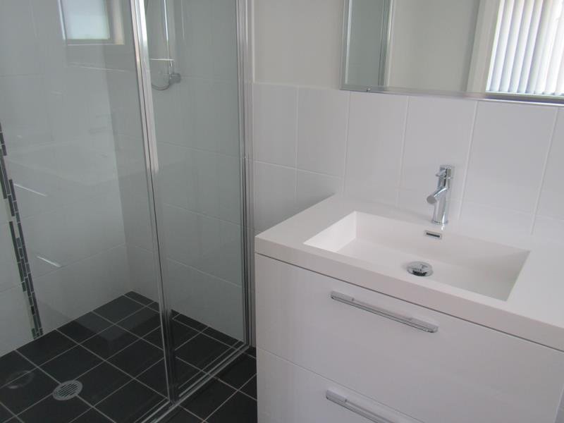 33 Falcon Drive TAMWORTH 5