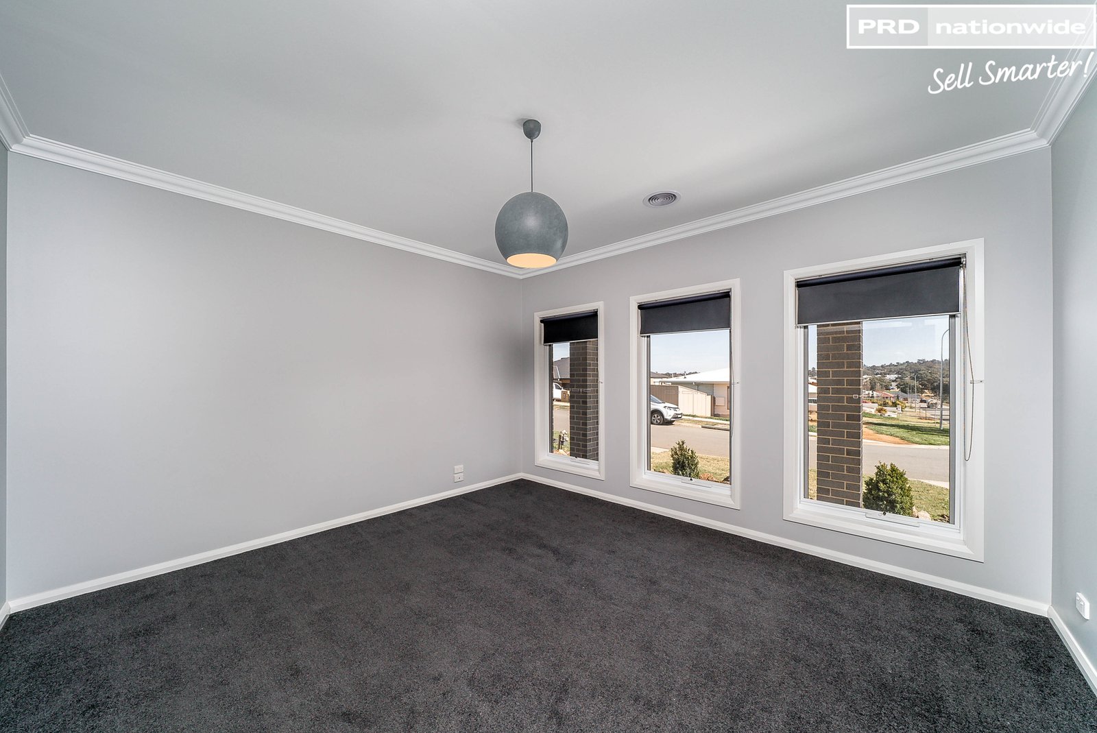 33 Flack Crescent BOOROOMA 2