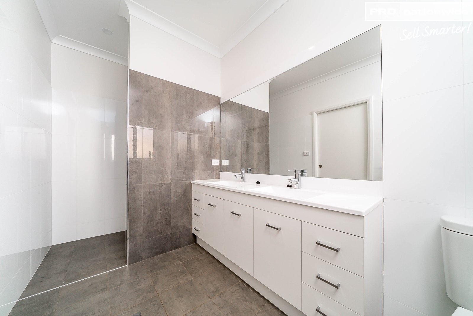 33 Flack Crescent BOOROOMA 5