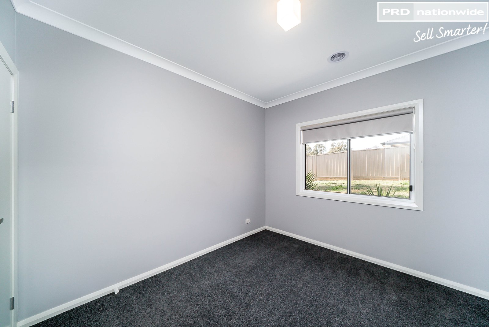 33 Flack Crescent BOOROOMA 11