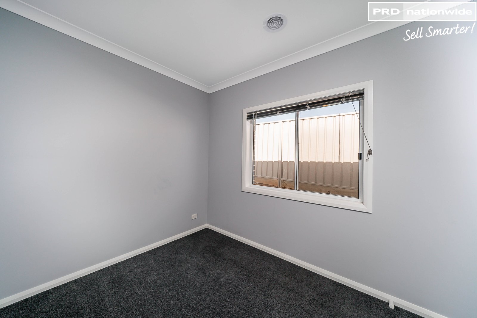 33 Flack Crescent BOOROOMA 12