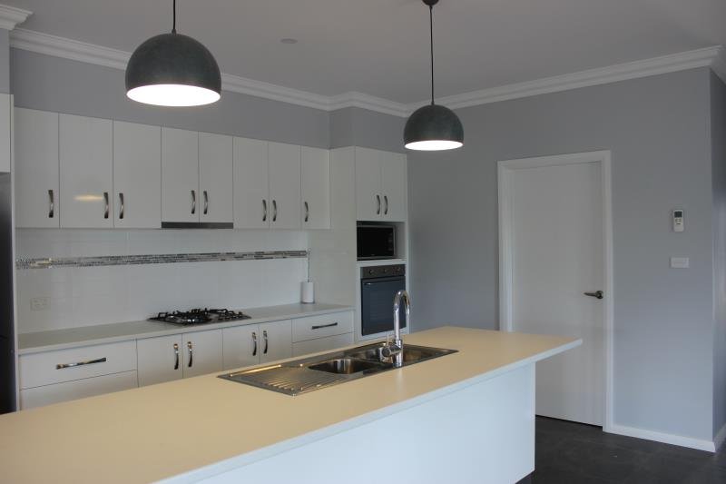 33 Flack Street BOOROOMA 7