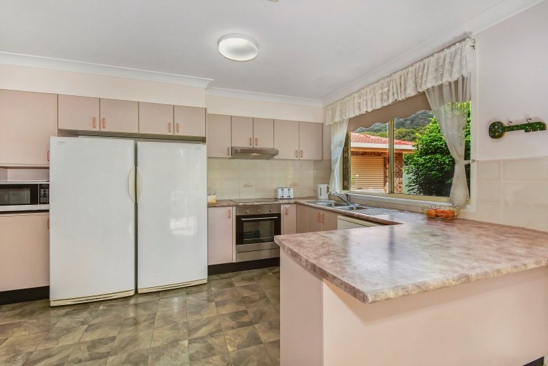 33 Flinders Drive LAURIETON 7