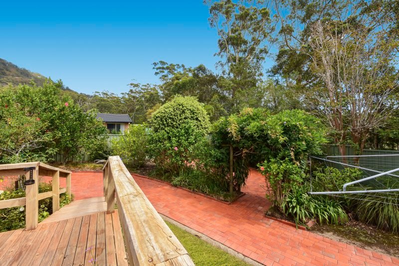 33 Flinders Drive LAURIETON 11
