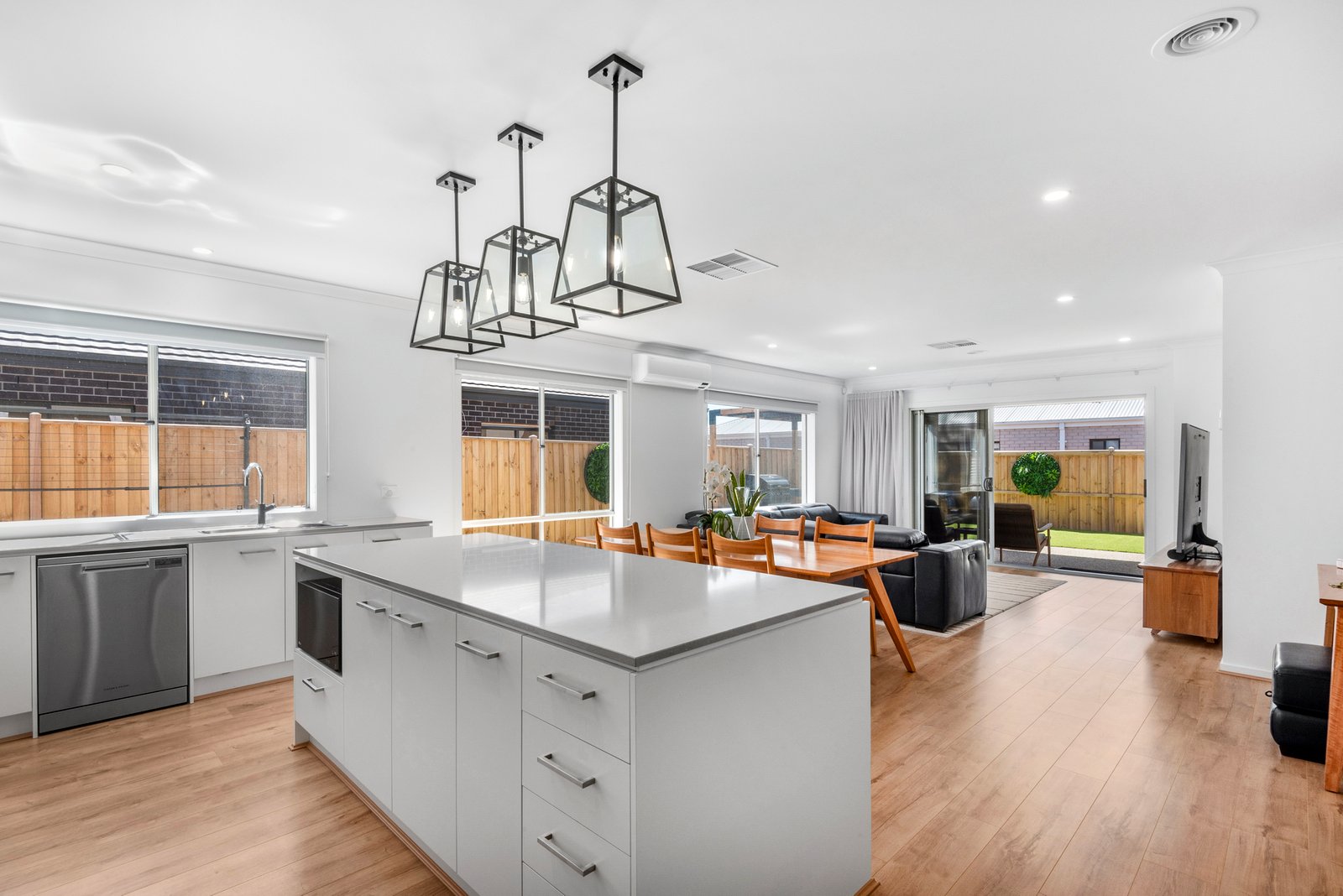 Gallery: 33 Flume Street