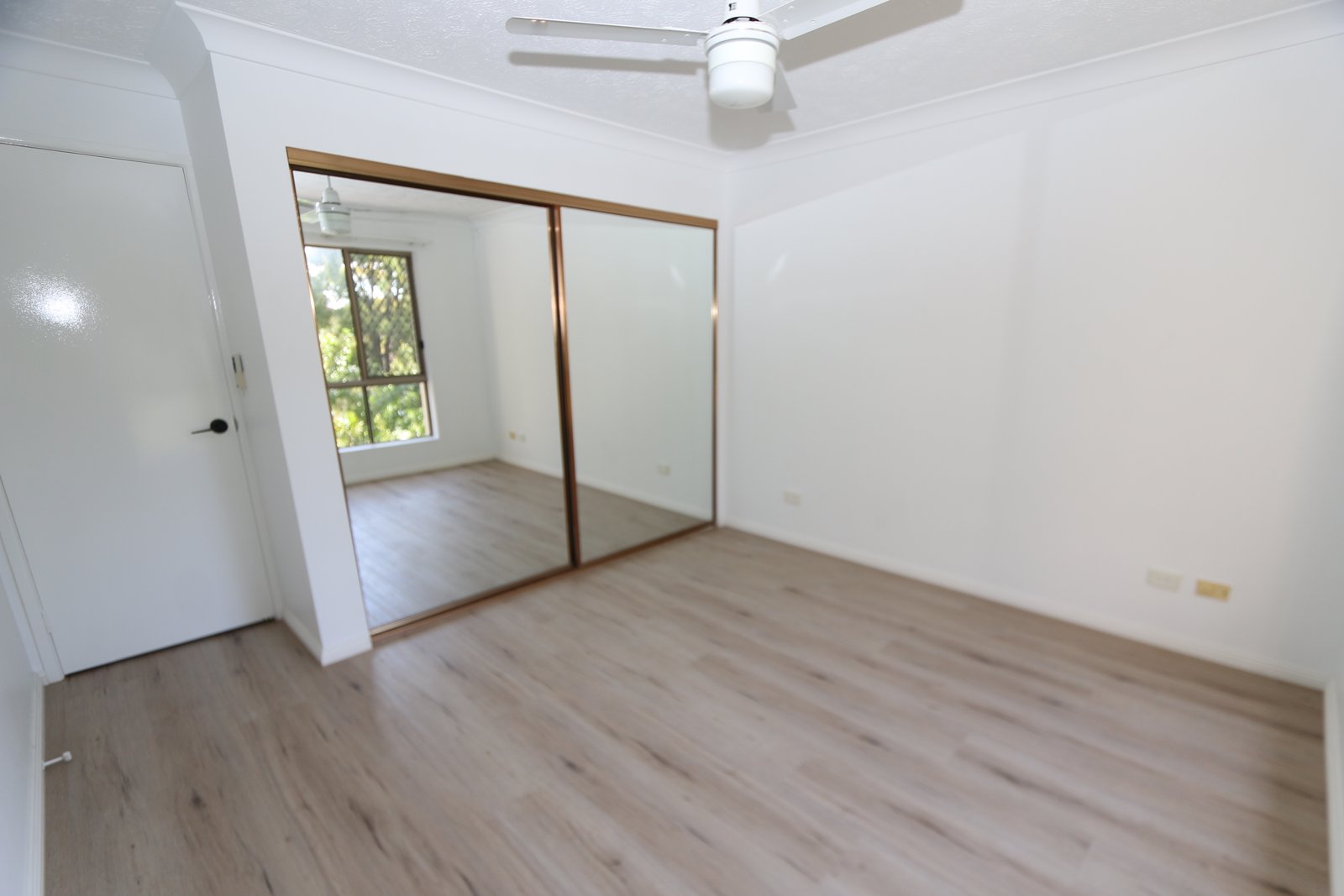 3/3 Garden Street SOUTHPORT 6