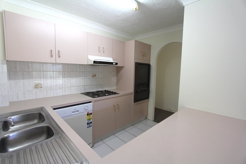 3/3 Garden Street SOUTHPORT 3