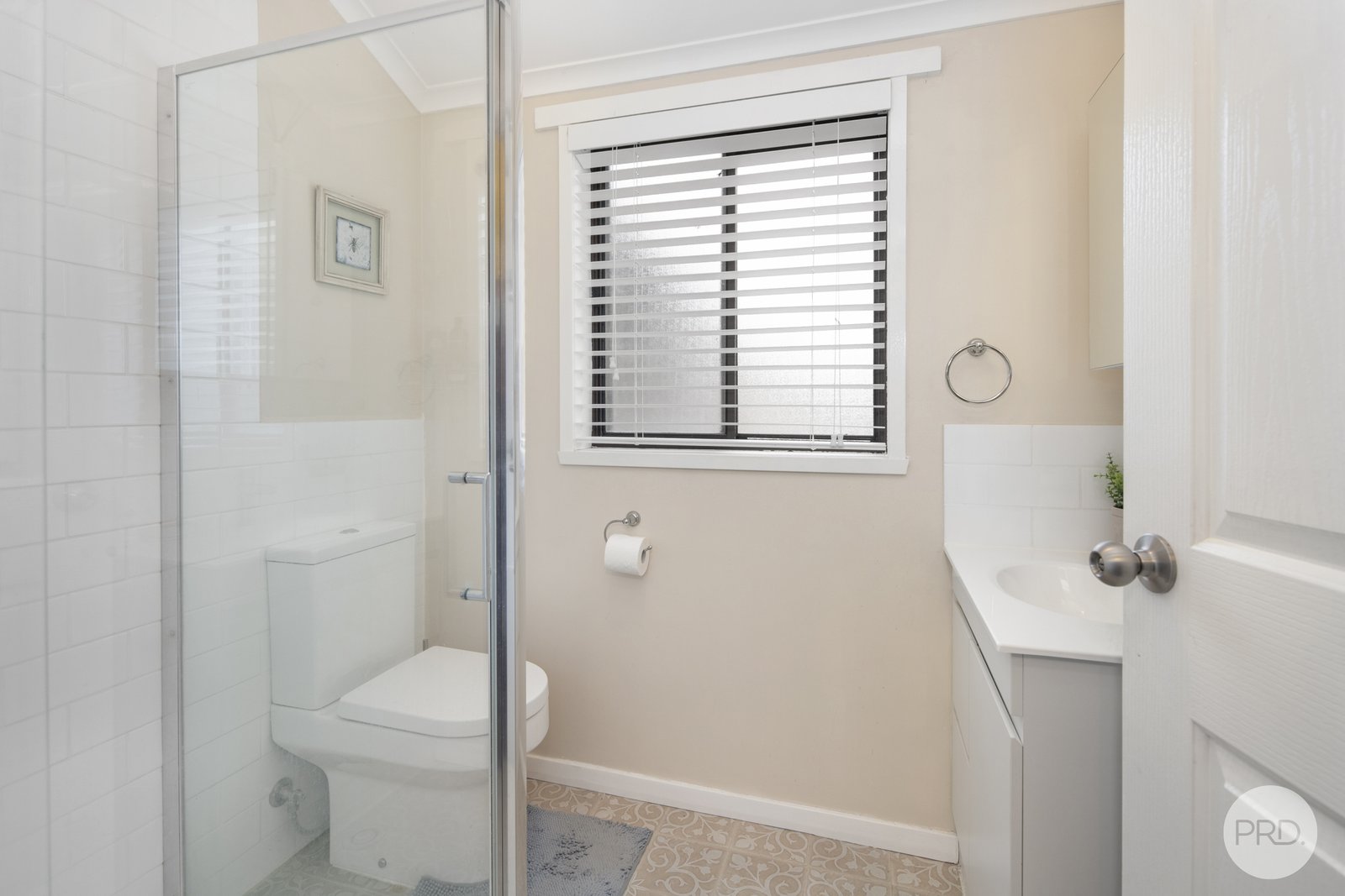 33 Gilday Court HADDON 9