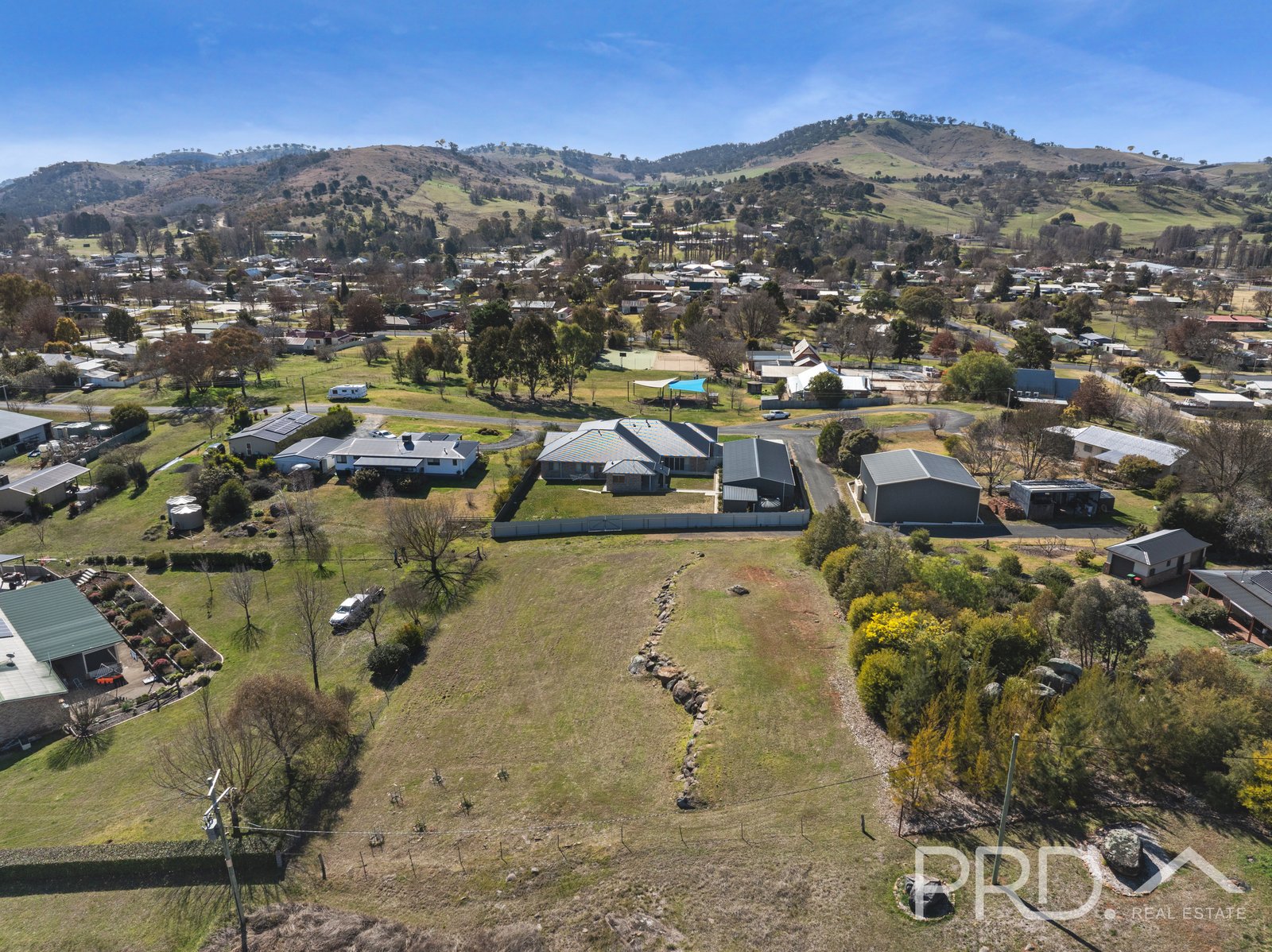 33 Gilmore Street ADELONG 1