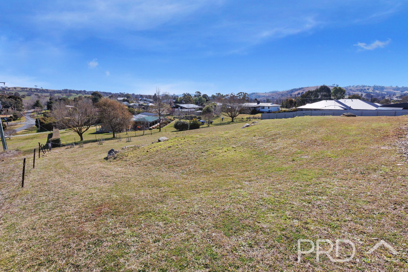 33 Gilmore Street ADELONG 3