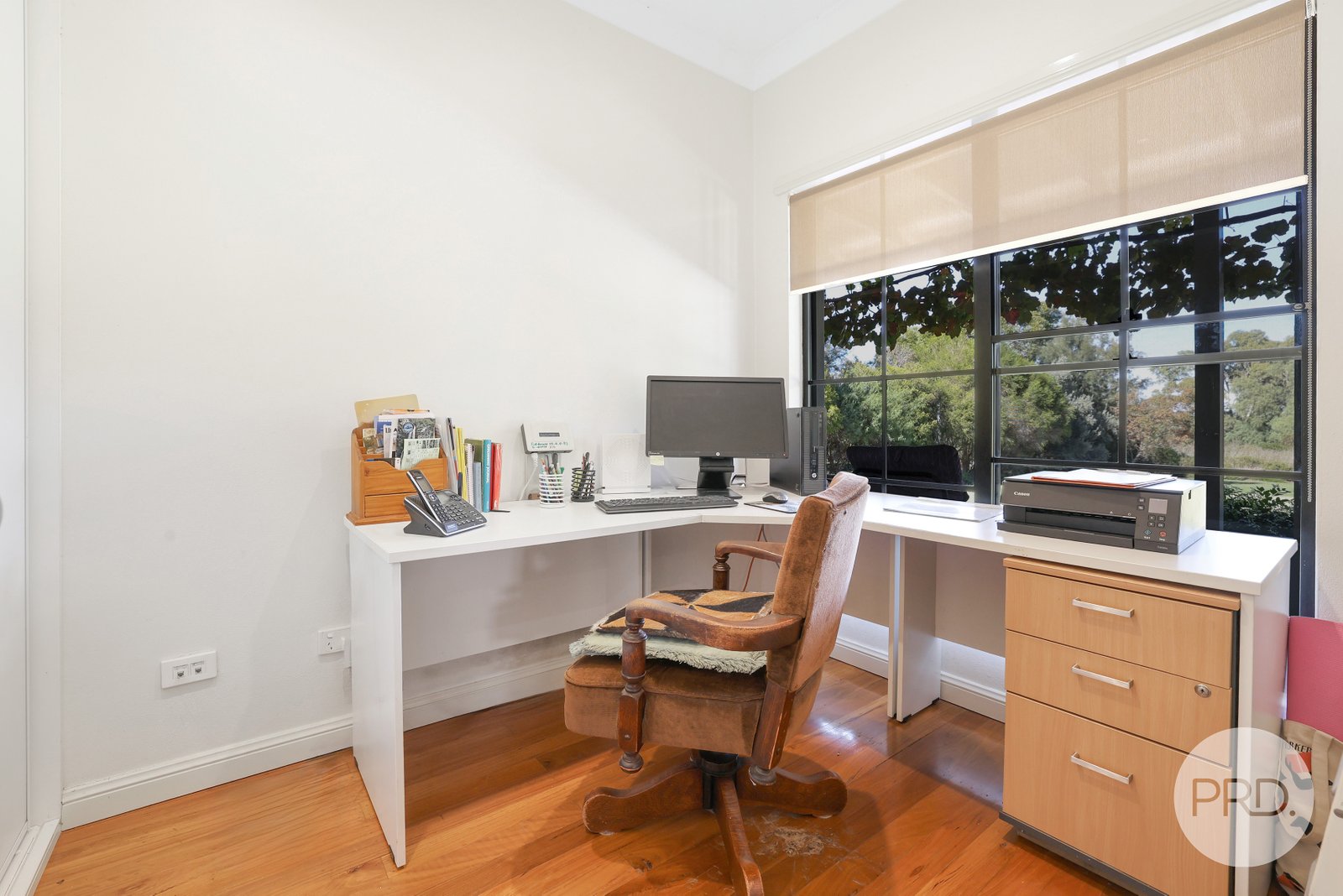 33 Glengarvin Drive TAMWORTH 16