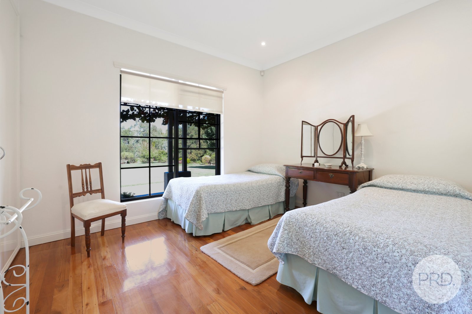 33 Glengarvin Drive TAMWORTH 19