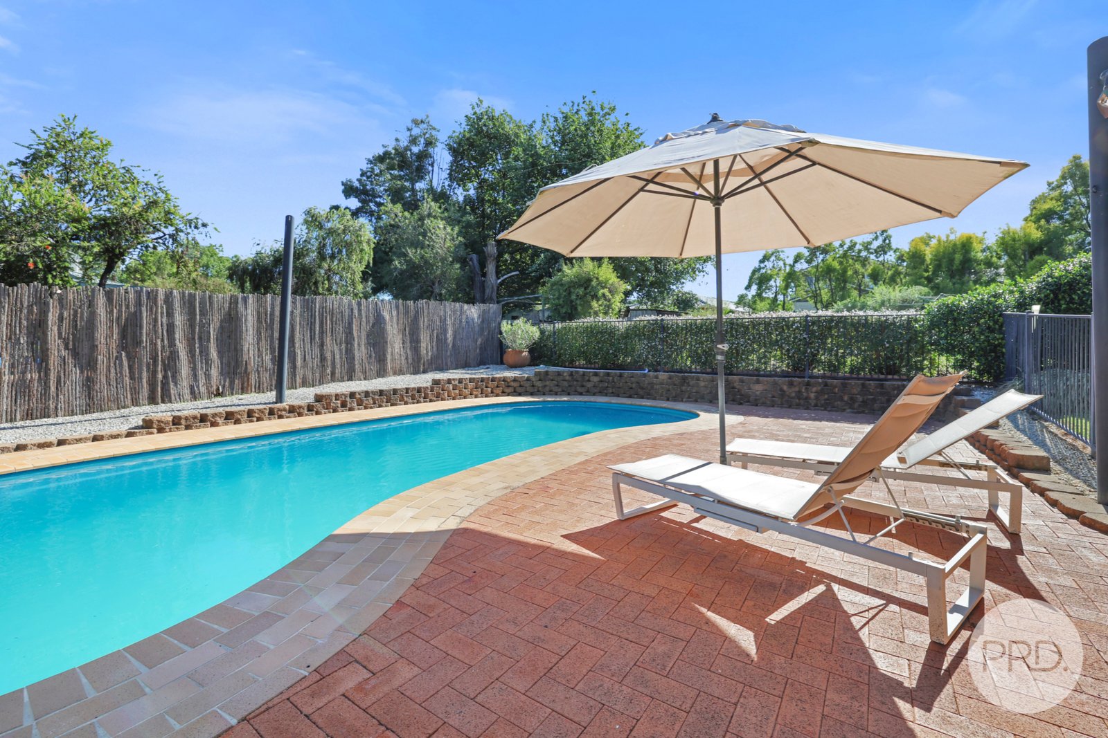 33 Glengarvin Drive TAMWORTH 26