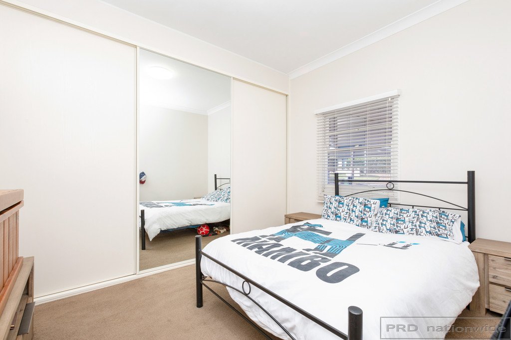 33 Glenroy Street THORNTON 11
