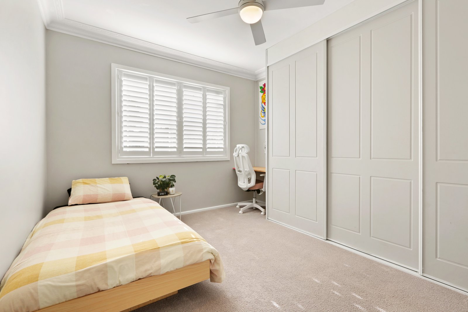 33 Gloucester Crescent DAPTO 8