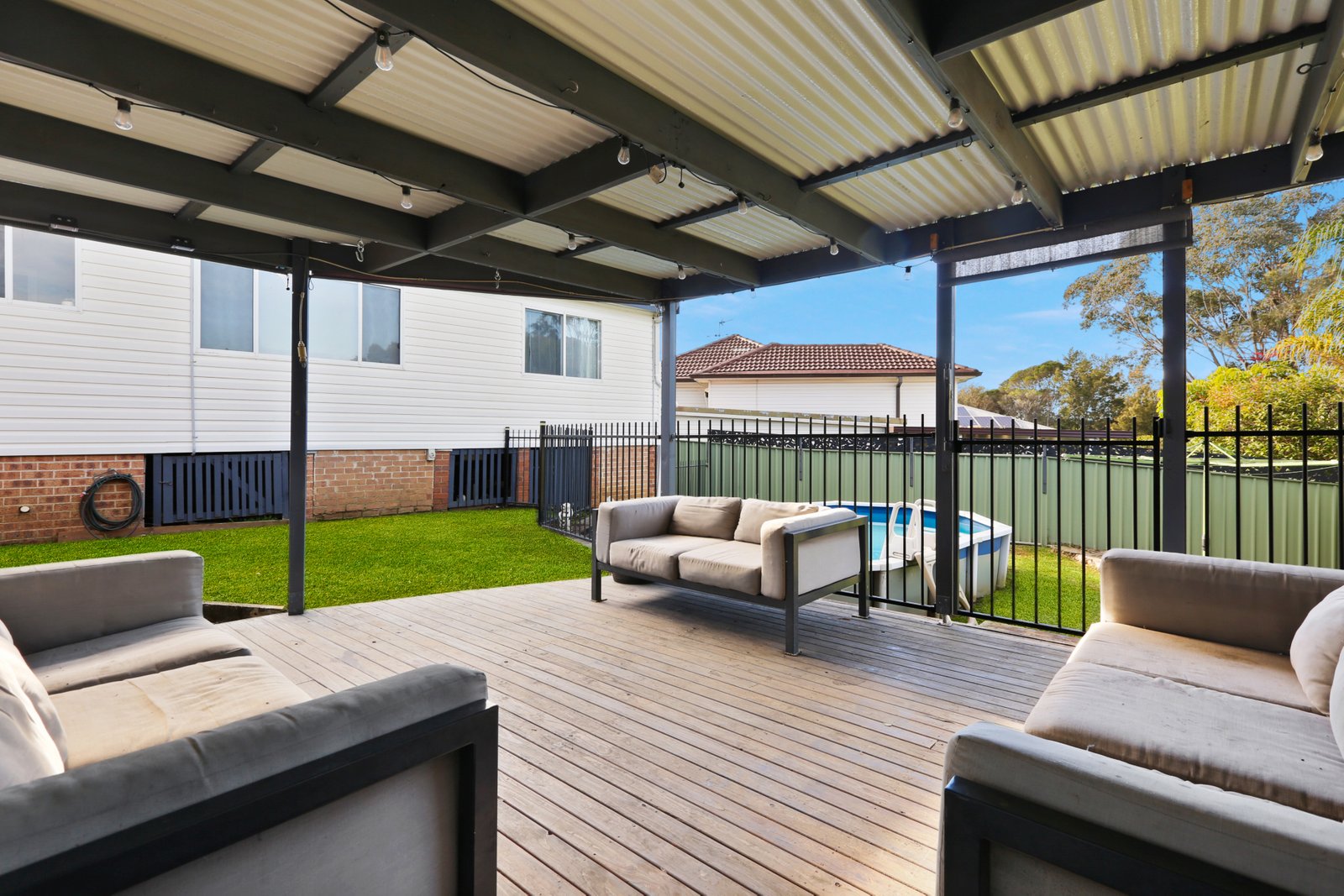 33 Gloucester Crescent DAPTO 11